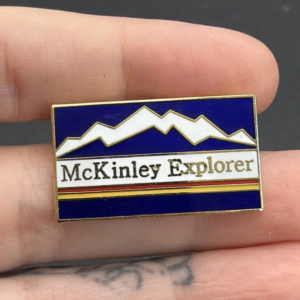 McKinley Explorer‎ Alaska Mountain Lapel Hat Pin